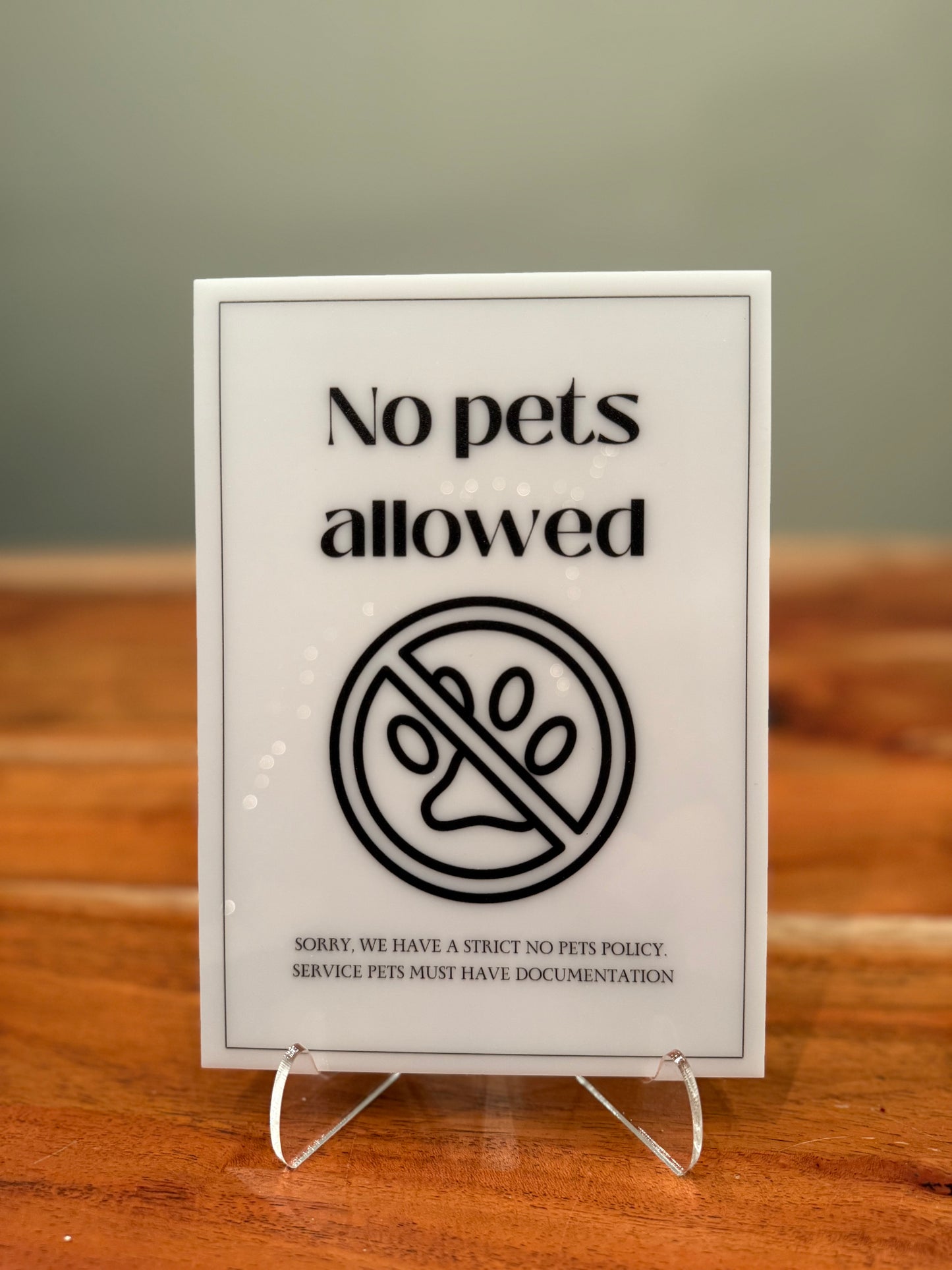 No Pets Allowed - Vacation Rental House Rules Signs, 5x7 inch Acrylic Signs (Design 18) - Professional Artwork