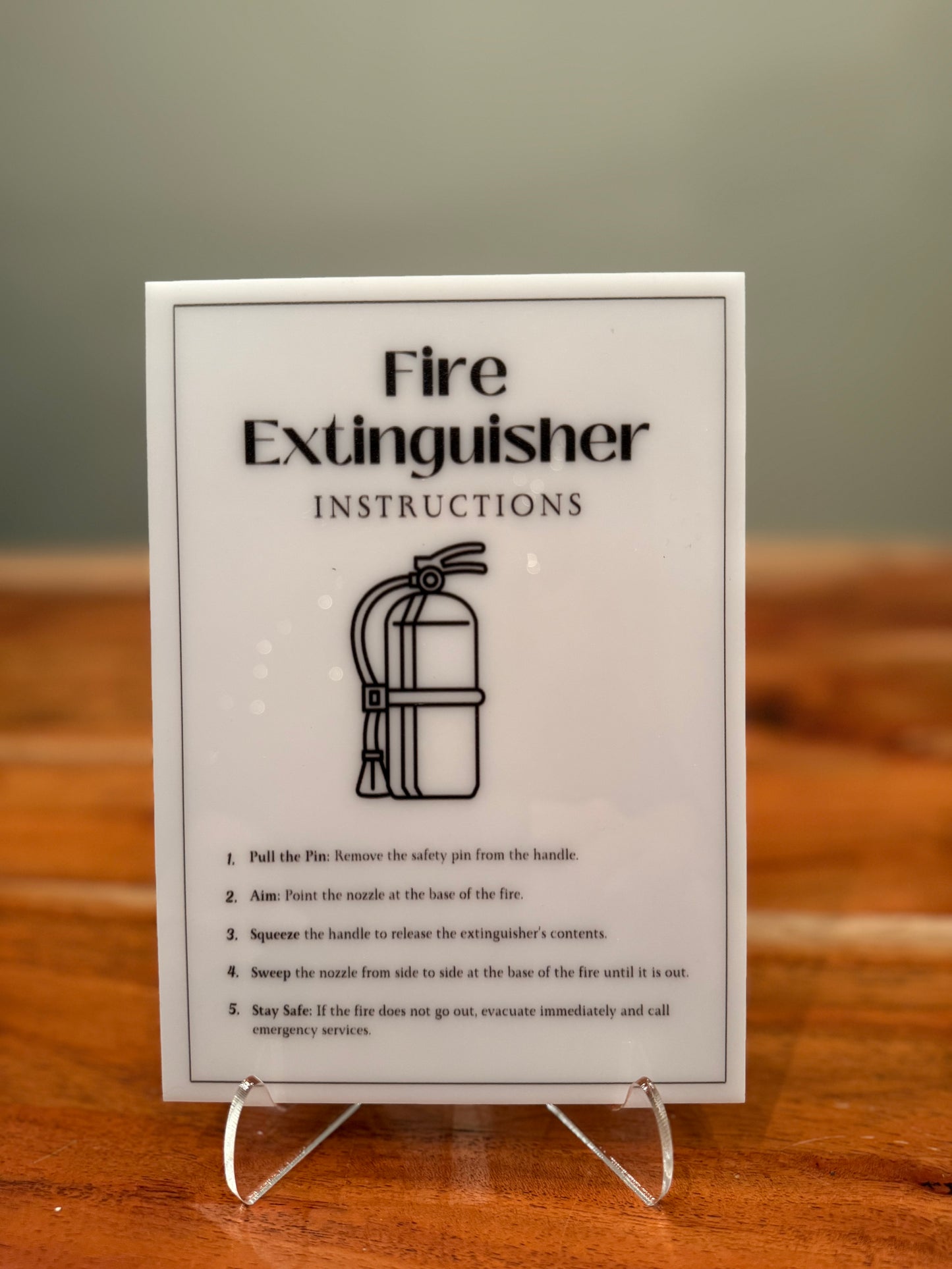 Fire Extinguisher Instructions - Vacation Rental House Rules Signs, 5x7 inch Acrylic Signs (Design 33) - Professional Artwork